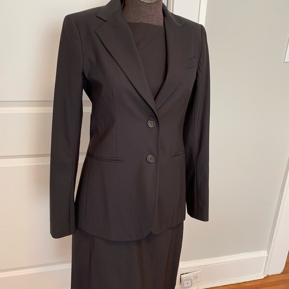 Theory wool shift dress in chocolate brown 6 - Picture 3 of 4
